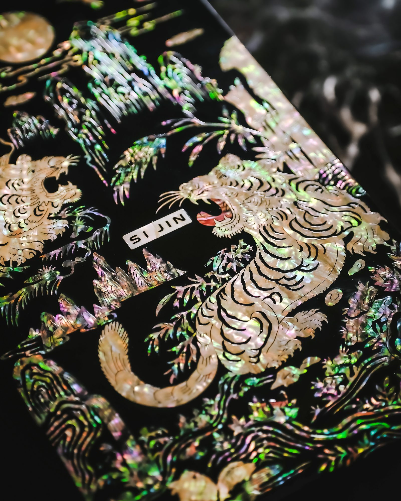 SI JIN najeon mother-of-pearl menu, Korean lacquerwork